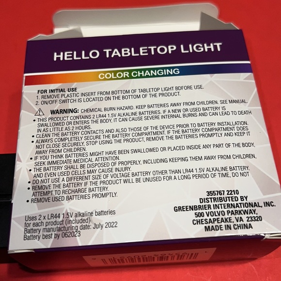 New “HELLO” LED Color Changing Tabletop Light - Novelty - Picture 4 of 9